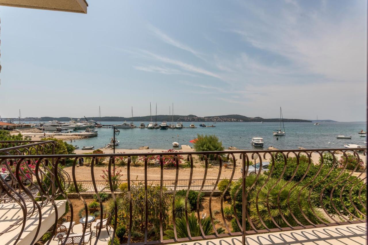 Villa Ratka Trogir Buitenkant foto